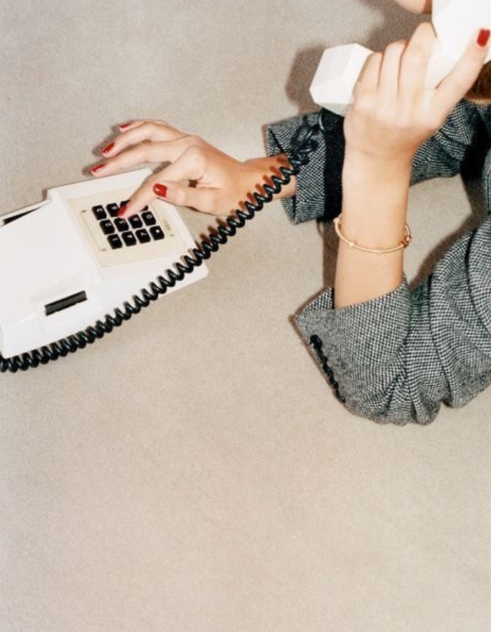 Des stratèges, des experts en communication digitale, des community managers et des créatifs.